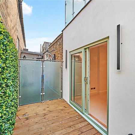 런던 Private Terrace Fulham 3 Bed 2 Baths 아파트 외부 사진