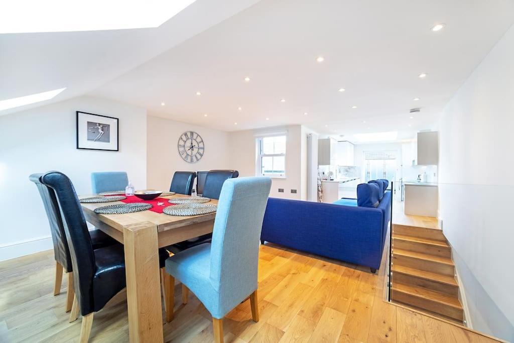 런던 Private Terrace Fulham 3 Bed 2 Baths 아파트 외부 사진